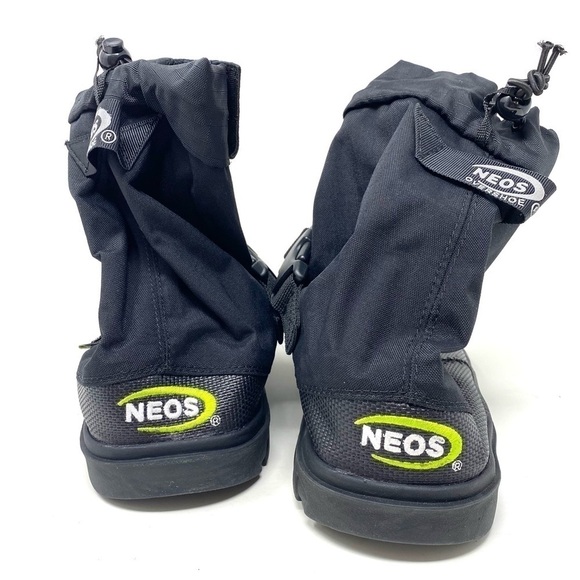 NEOS Voyager Waterproof Overshoes Black Size Small NWT Winter Boot Covers - Picture 6 of 9